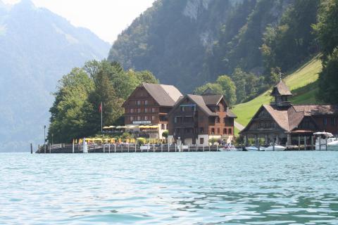 Wunderschön am Vierwaldstättersee gelgen, das Restaurant Obermatt.