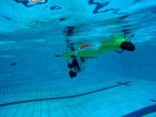 Bei der Eskimorolle ist der Paddler zwangsweise unter Wasser 